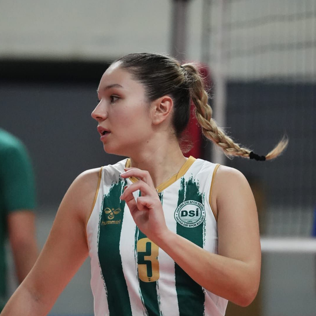 Azra Gedikbaş